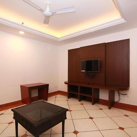 Kochi Emarald Hotel Cochin מראה חיצוני תמונה