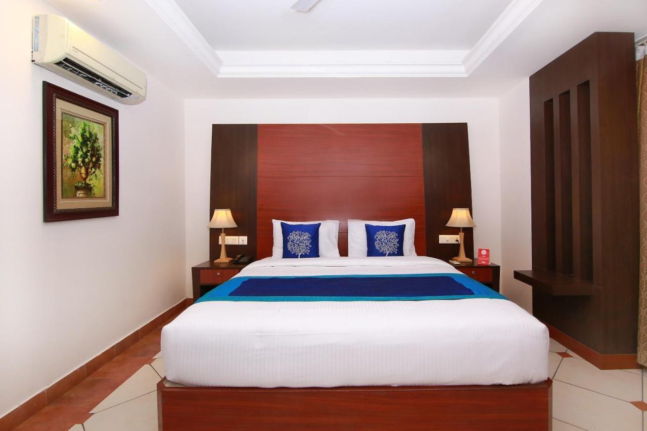 Kochi Emarald Hotel Cochin מראה חיצוני תמונה