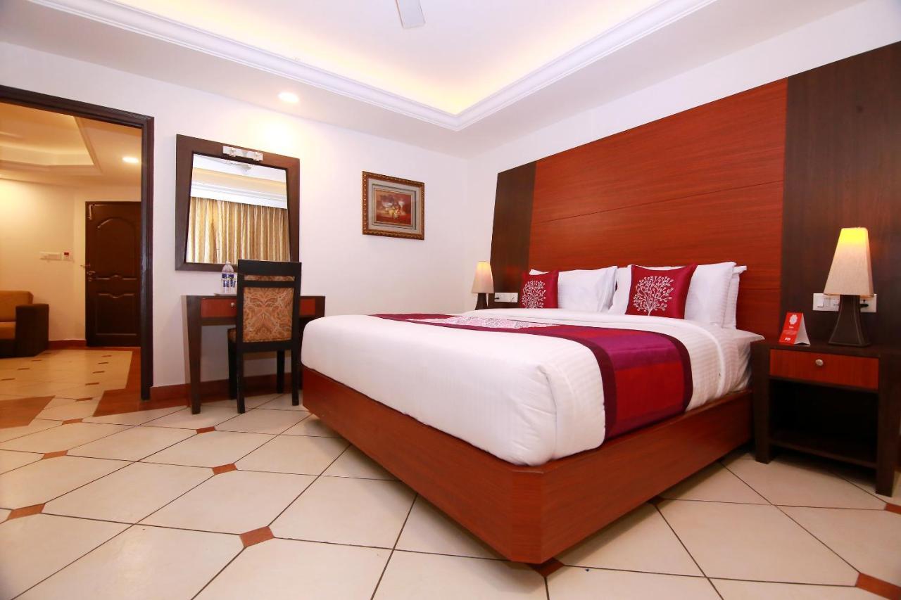 Kochi Emarald Hotel Cochin מראה חיצוני תמונה