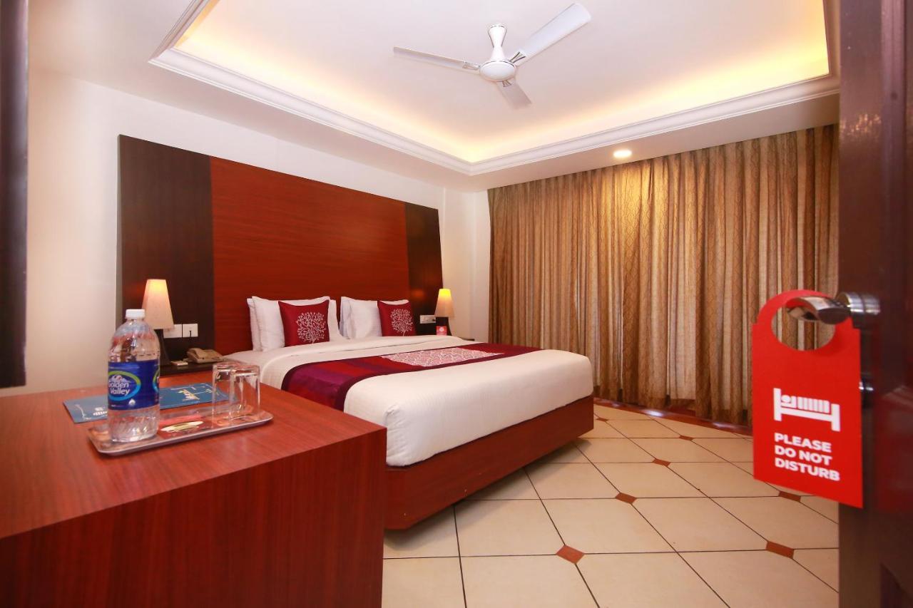 Kochi Emarald Hotel Cochin מראה חיצוני תמונה